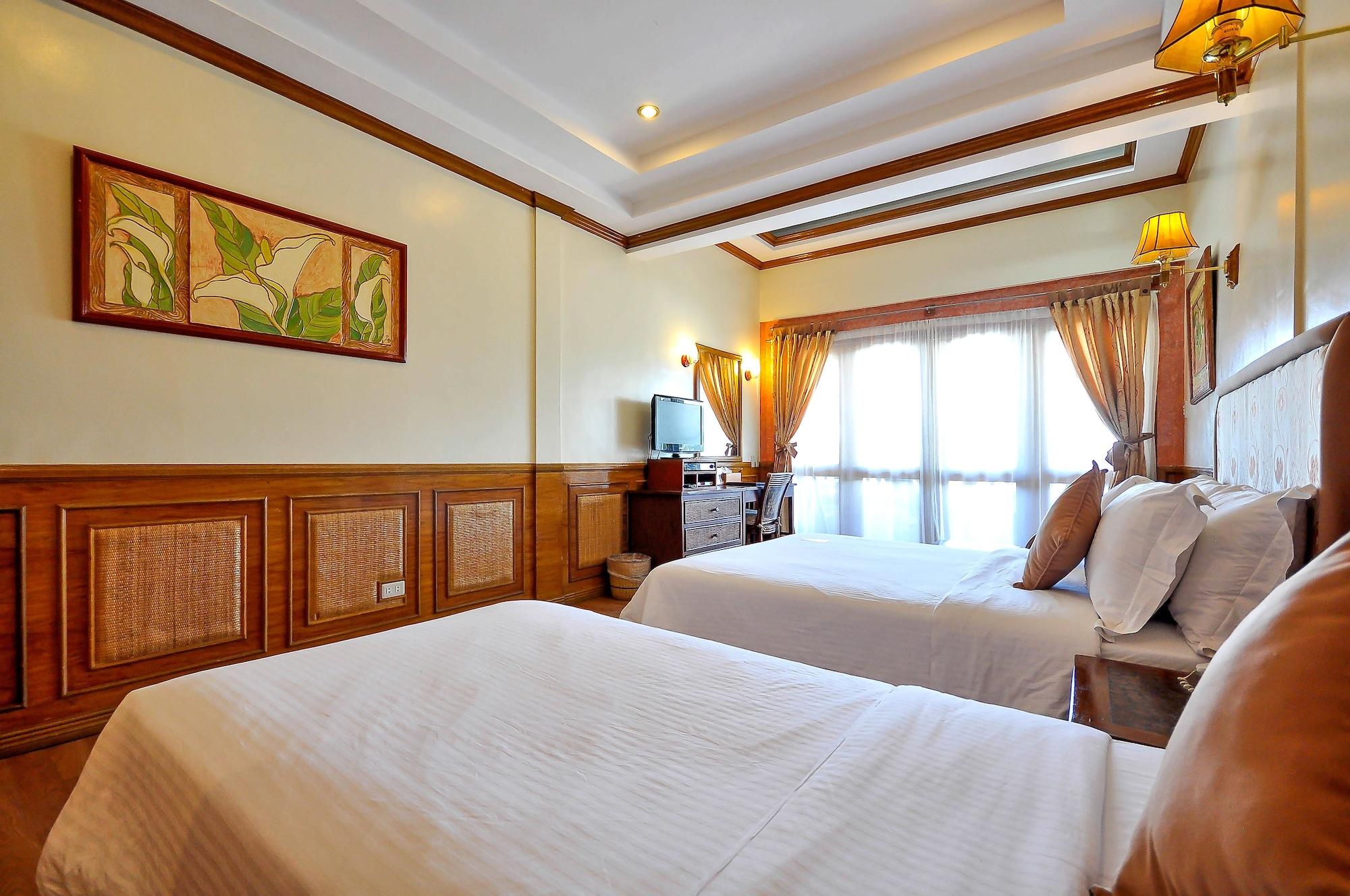 Red Coconut Boracay 4*