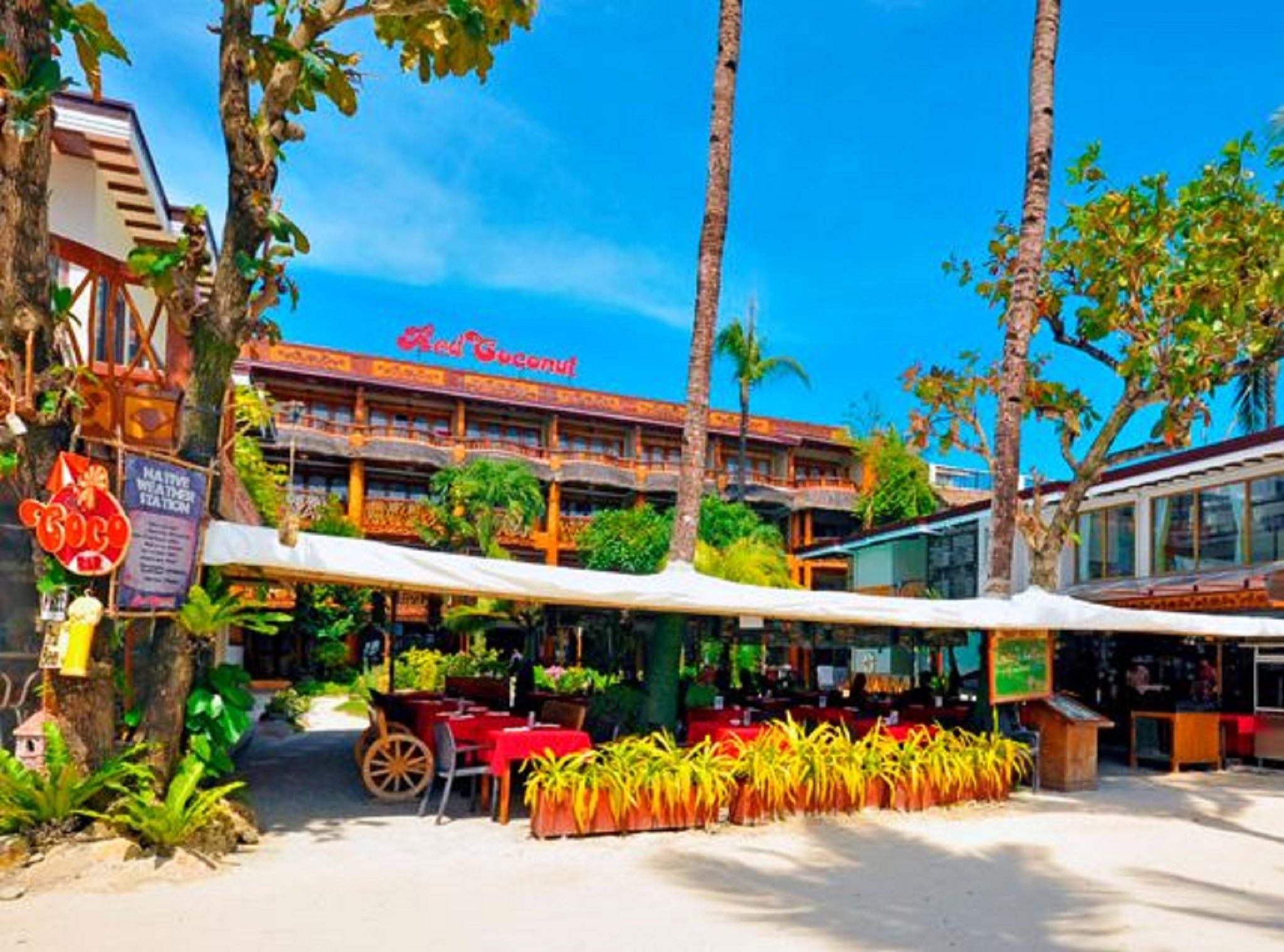 Hotel Red Coconut Boracay Balabag (Boracay)
